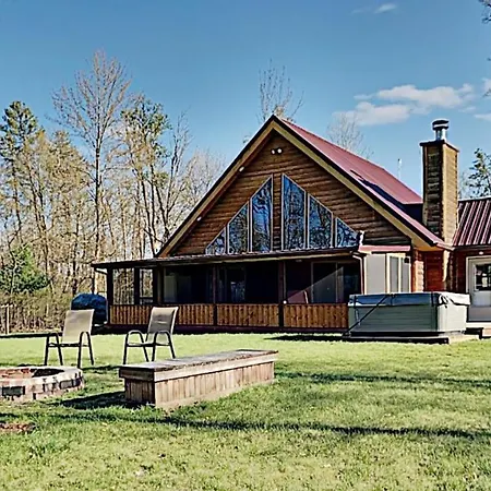 Hidden Forest Retreat